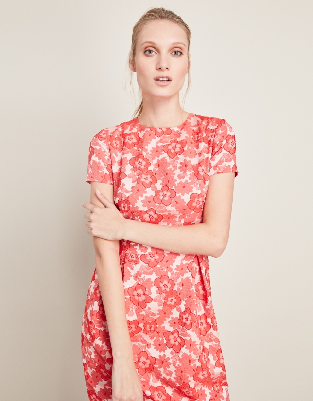 Jacquard dress with red flowers