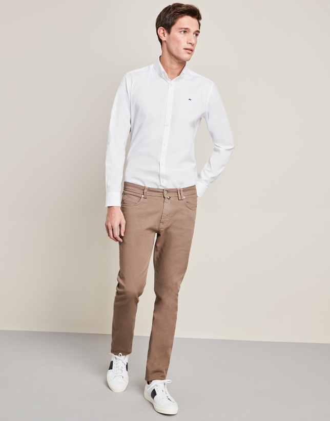 Brown pants with five pockets