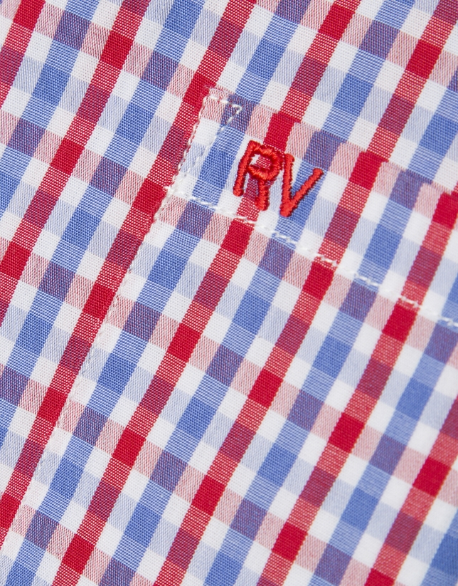 Blue/red checkered sport shirt