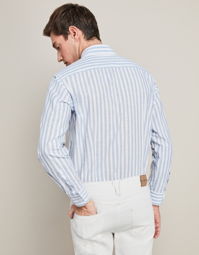 Sport shirt with wide blue stripe
