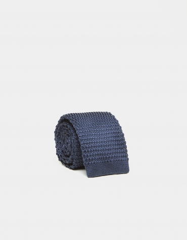 Navy blue knit tie
