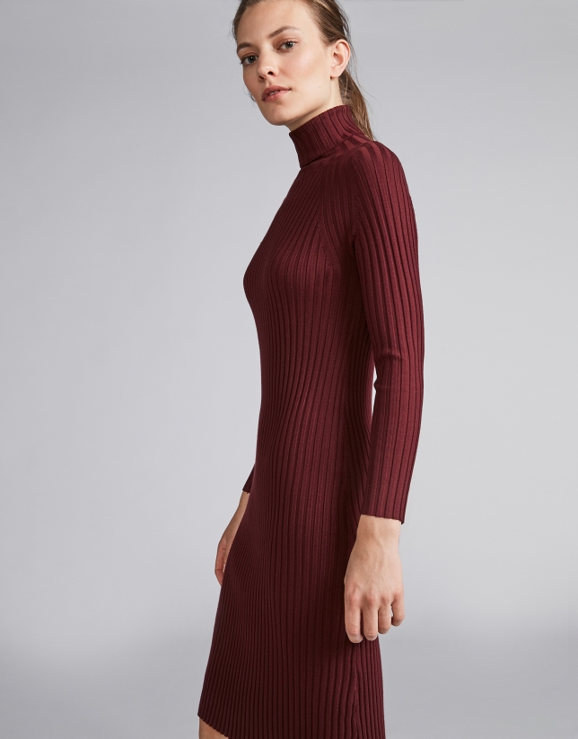 Burgundy ribbed knit dress