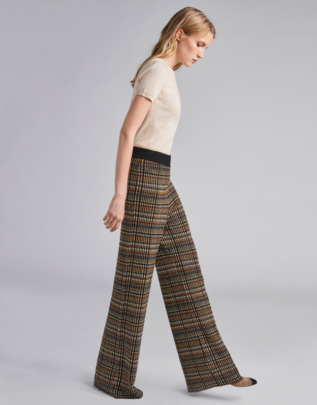 Knit pants with geometric print