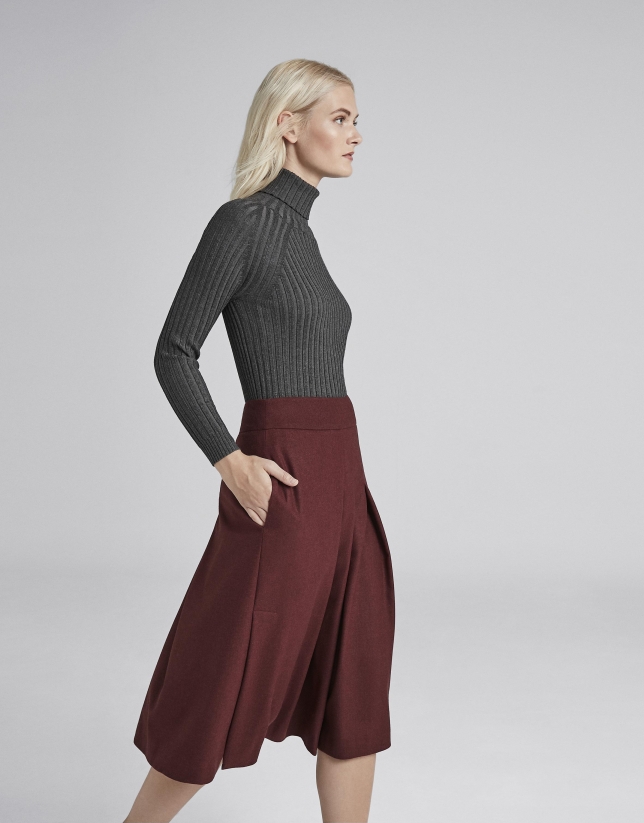 Burgundy midi skirt with folds