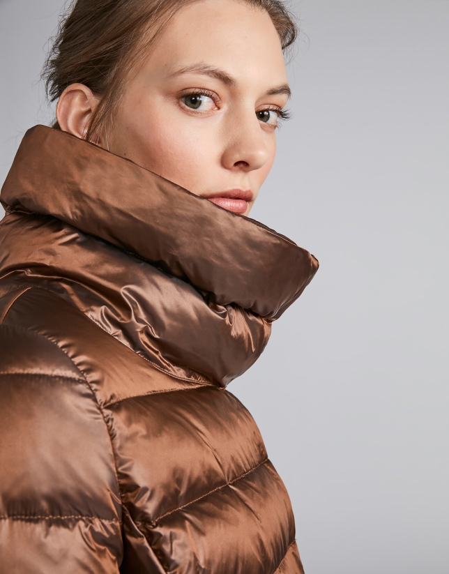 Coffee-colored long ski jacket with belt