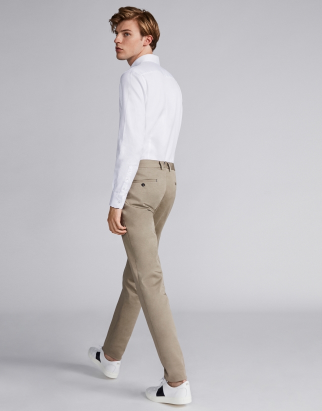Mink-colored cotton chinos