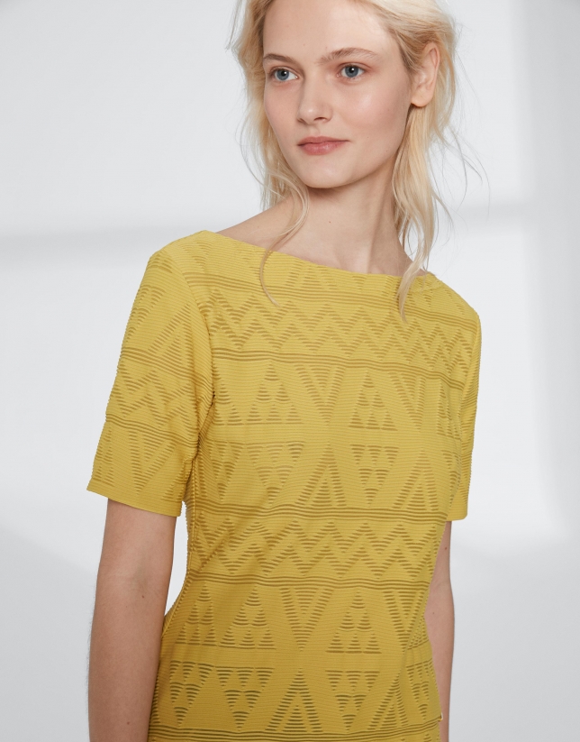 Yellow top with an embossed fabric