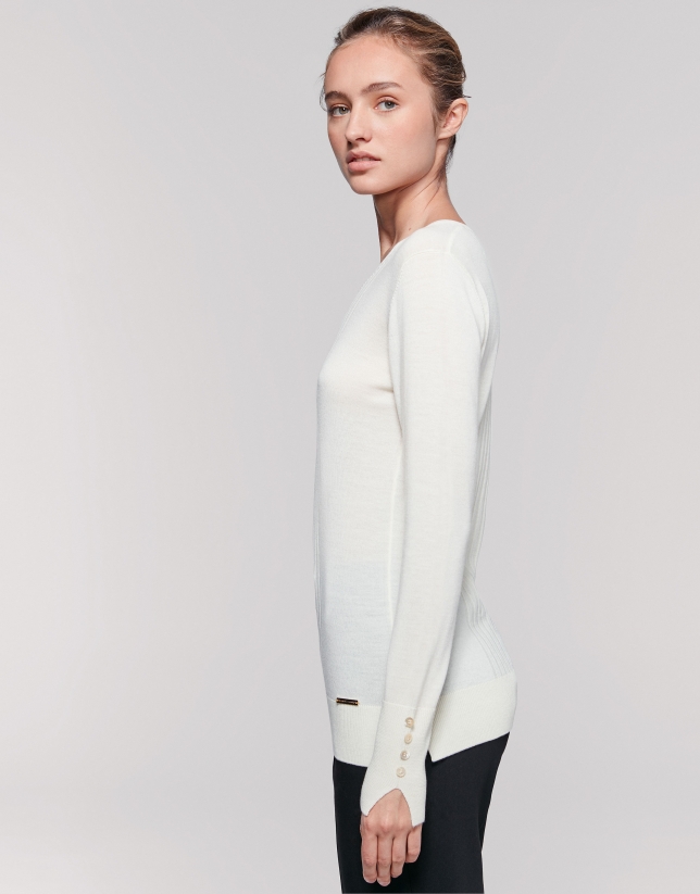 Ivory wool sweater with V-neck
