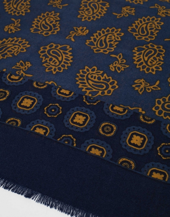 Dotted print wool scarf with blue and gold flowers