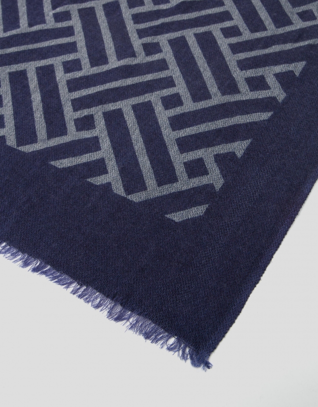 Blue and beige geometric jacquard scarf