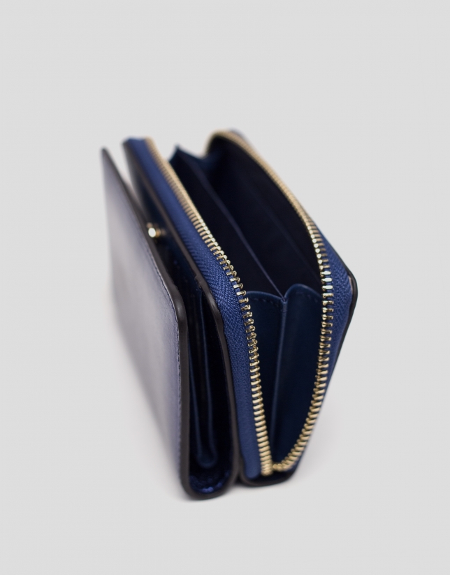 Blue metalized leather wallet
