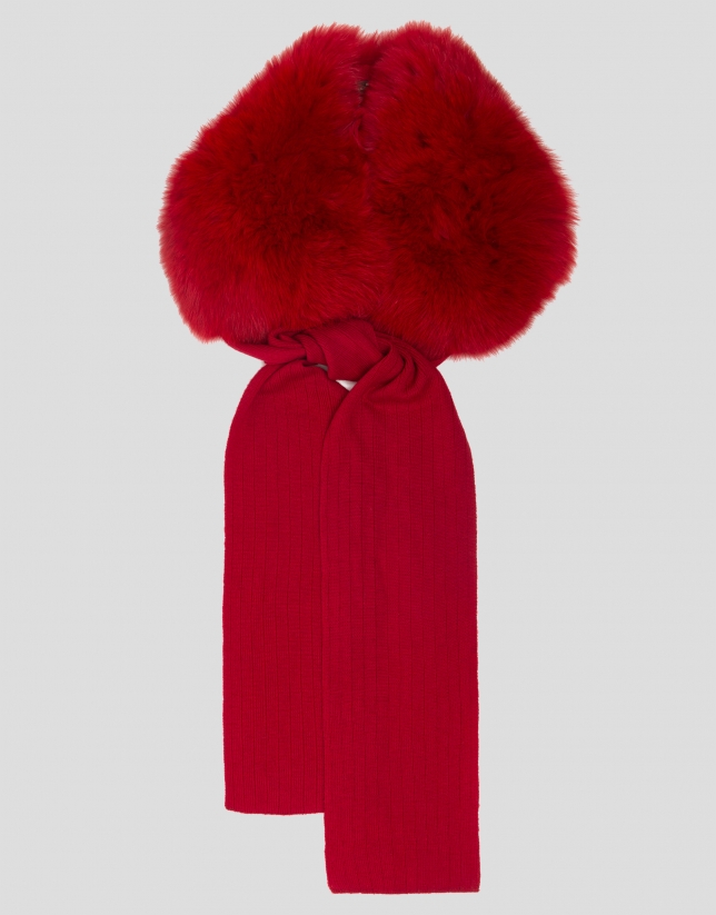 Red wool and fur scarf