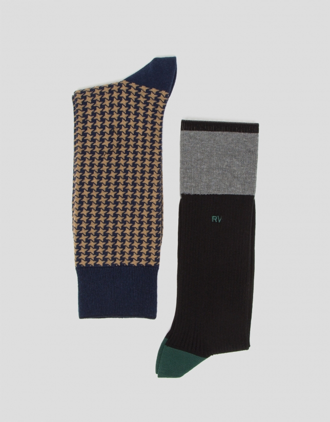 Pack of houndstooth and color block socks