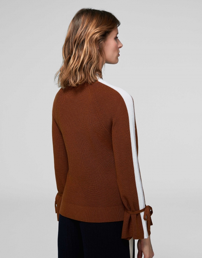 Hazel sweater with bell-shaped sleeves