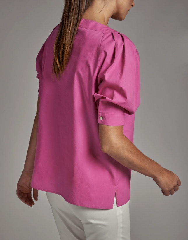 Fuchsia shirt with boat neck and bow