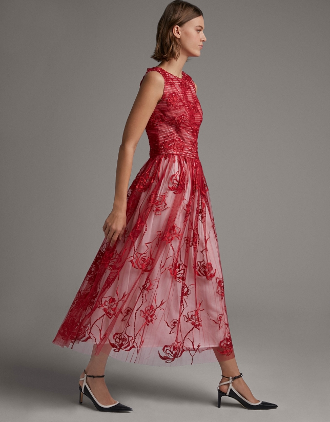 Burgundy pleated tulle midi dress with embroidery