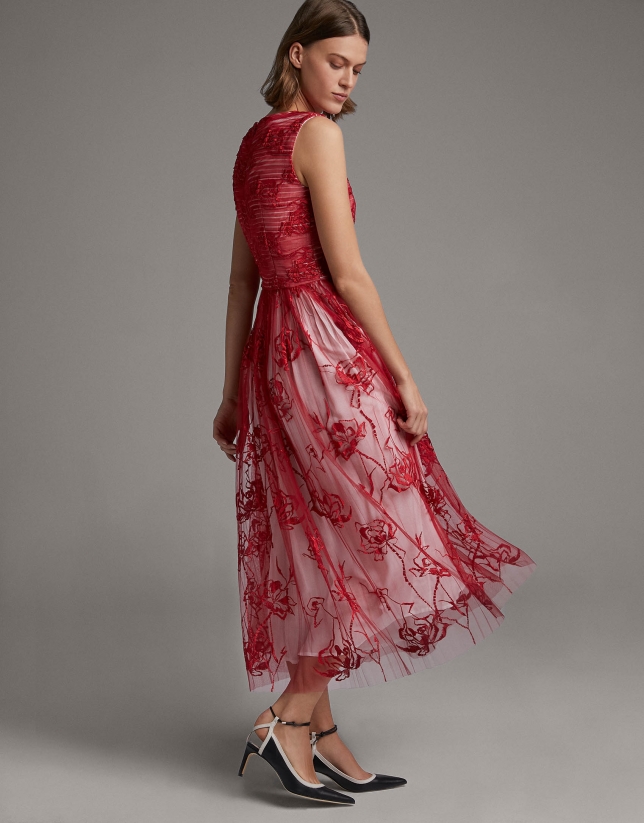 Burgundy pleated tulle midi dress with embroidery