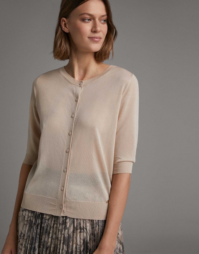 Beige fine knit jacket with elbow-length sleeves