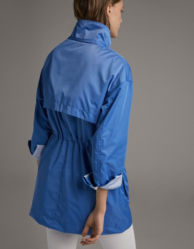 Light fabric blue parka with detachable hood