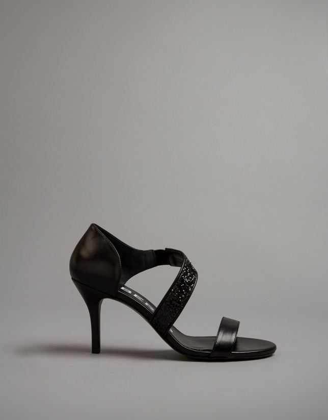 Black leather sandals Woman SS2020 Roberto Verino