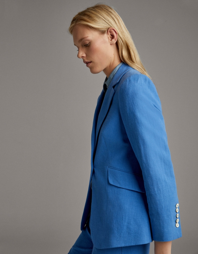 Ultramarine blue suit jacket with one button