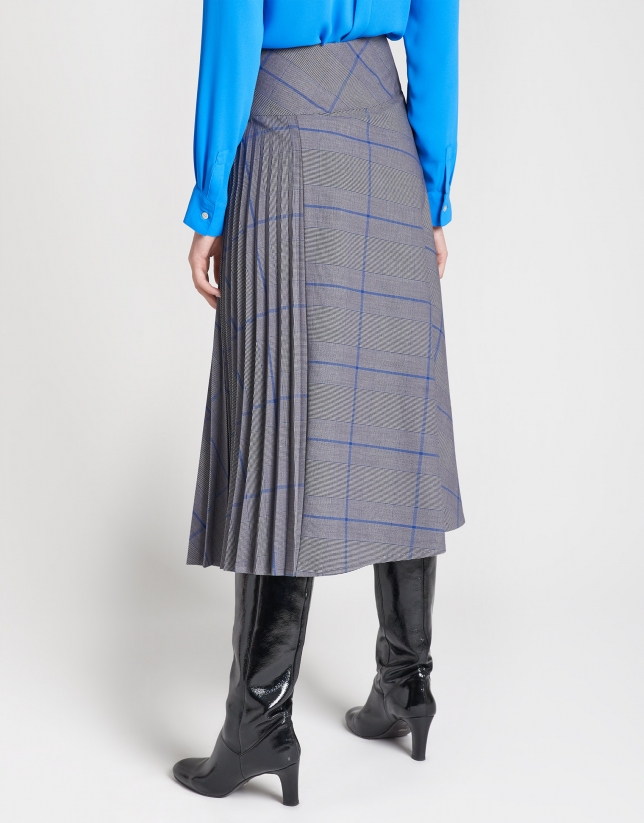 Gray checked, pleated skirt