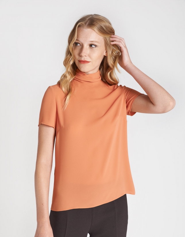 Brick red top with high collar 