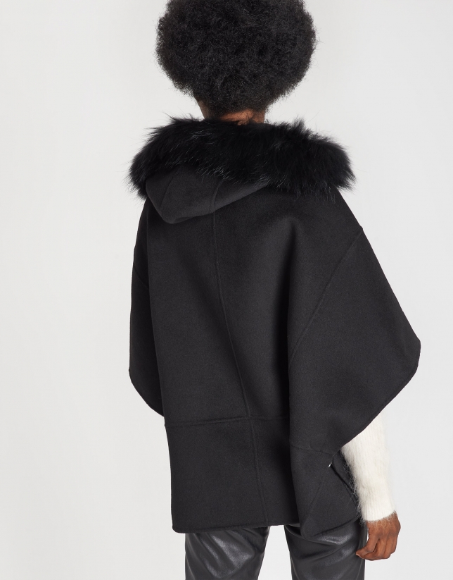 Abrigo capa lana negro