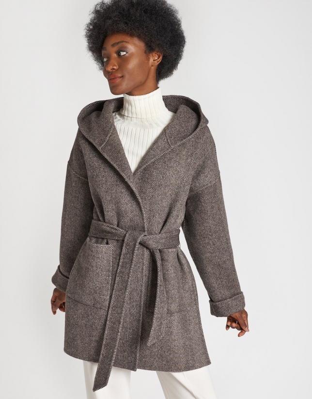 Abrigo corto de lana espiga marrón