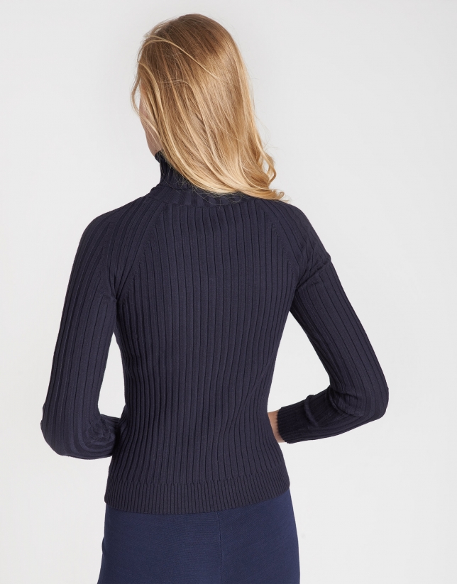 Blue sweater with ribbing