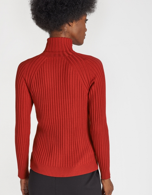 Red sweater with ribbing