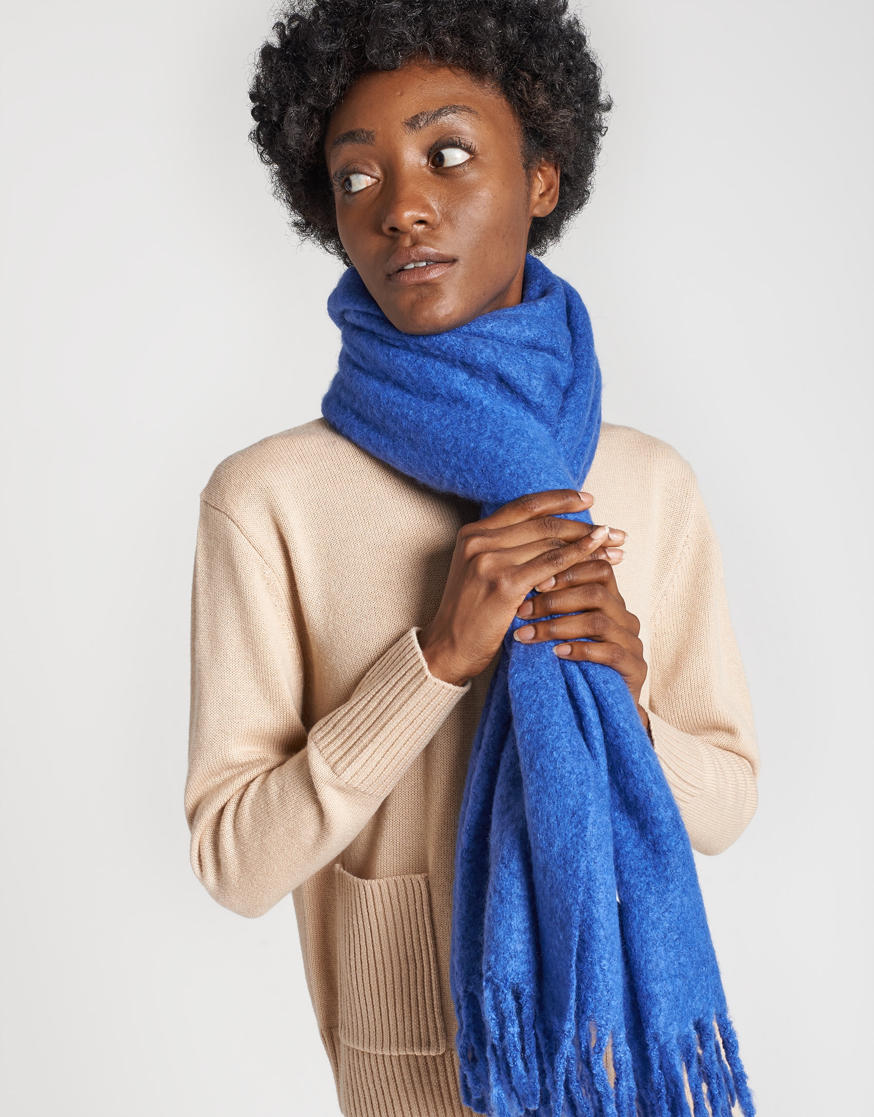 Deep blue wool scarf Woman AW2020 Roberto Verino