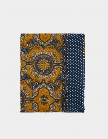 Yellow and indigo blue damascene print foulard