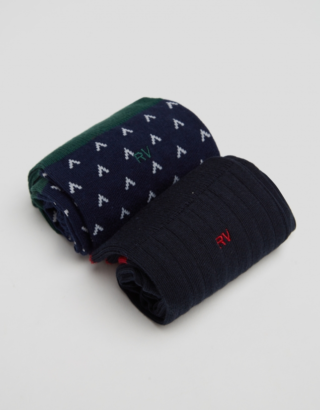 Package of plain and geometric jacquard socks
