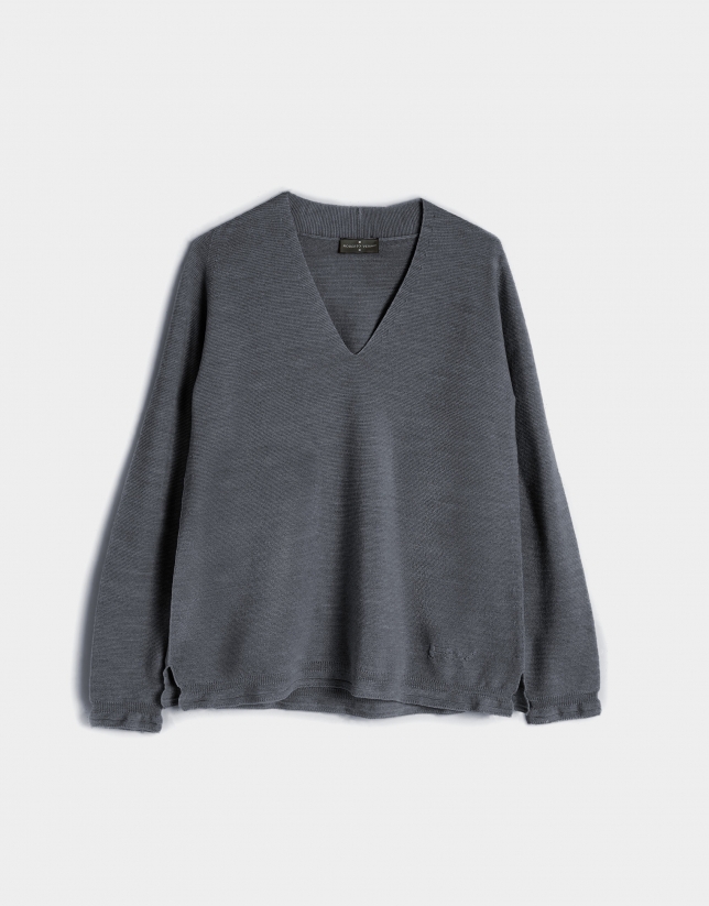 Gray knit V-neck sweater