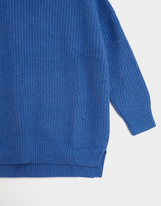 Deep blue oversize thick knit sweater