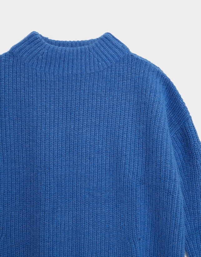Deep blue oversize thick knit sweater