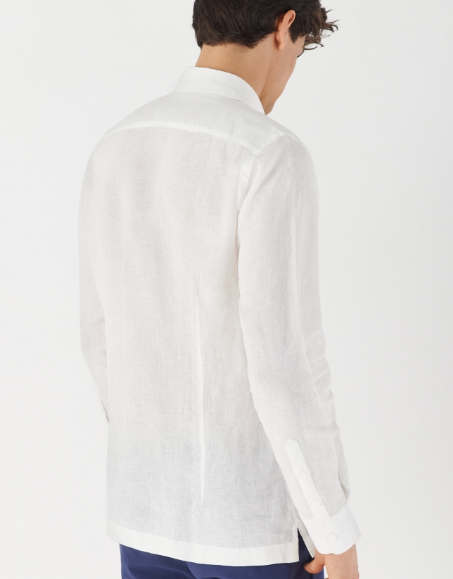 Camisa bolsillos lino blanco