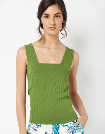 Green checked sleeveless top with square neck