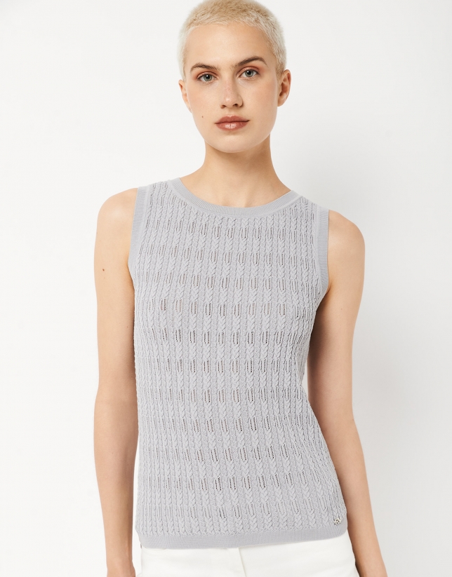 Gray top with interlaced cable stitching
