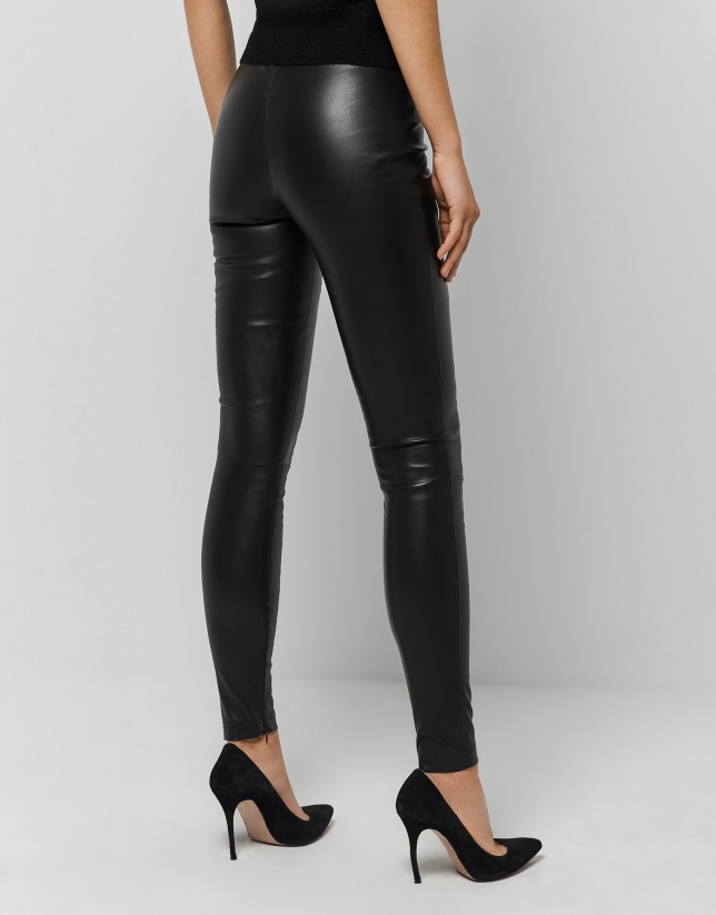 Black leather fitted pants