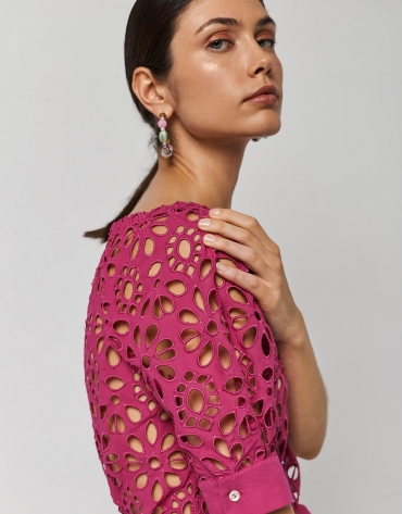 Fucshia openwork blouse with French sleeves