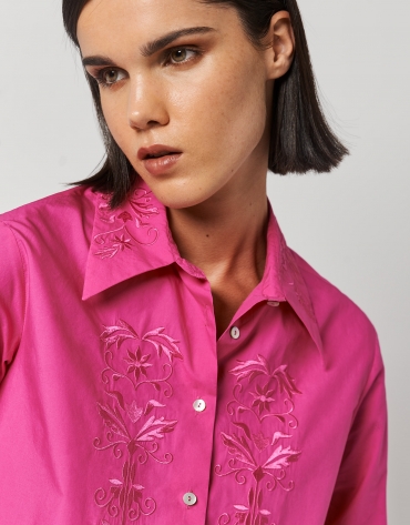 Fuchsia cotton shirt with embroidered front