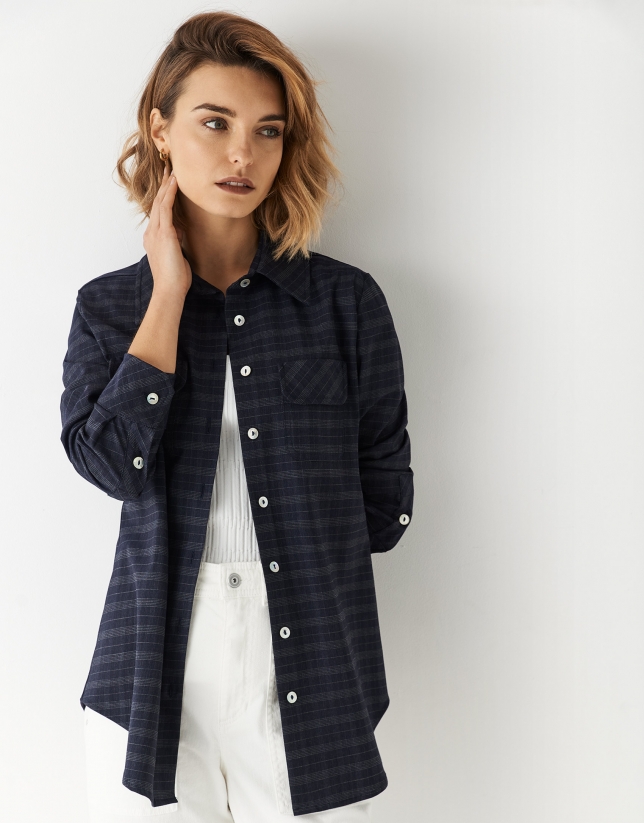 Blue and gray shirt checked with flap pockets