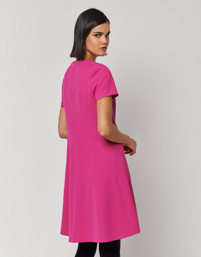 Fuchsia crepe dress with short sleeves