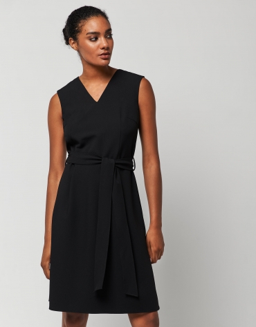 Sleeveless black crepe dress with V-neck