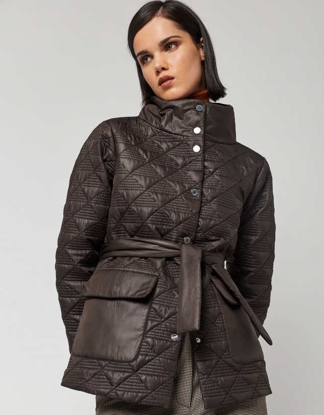 Brown quilted windbreaker with triangle print