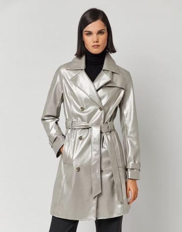 Raincoat with silver gray metalized finish