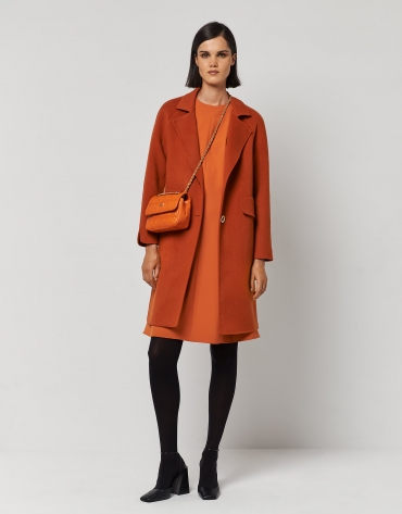 Three-quarter orange double-faced wool coat