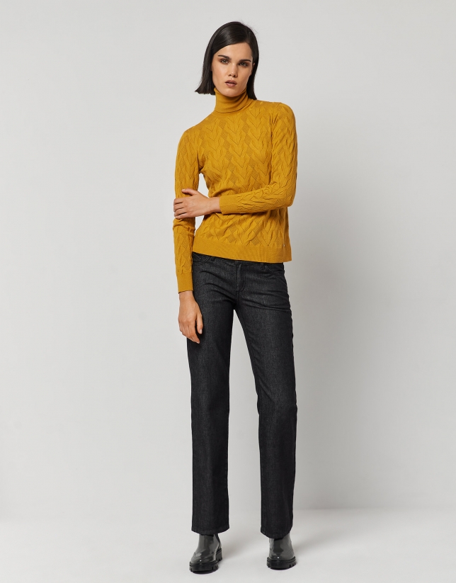 Mustard thick knit sweater with turtleneck